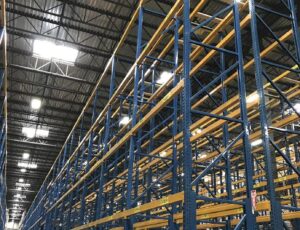 The Role of AI and Robotics in Modern Warehouses