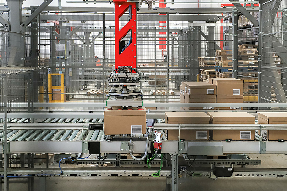 Automated warehouse equipment